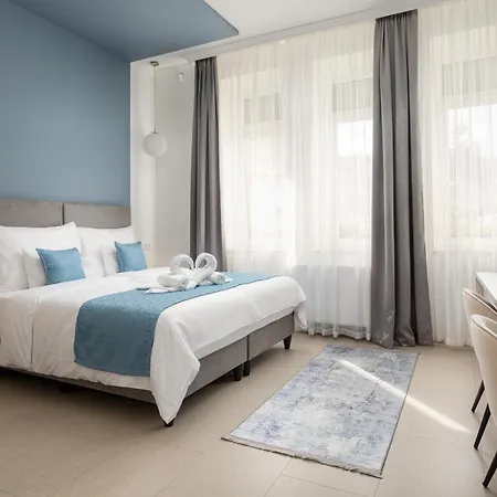 Magister Apartmanhaz Cserepfalu